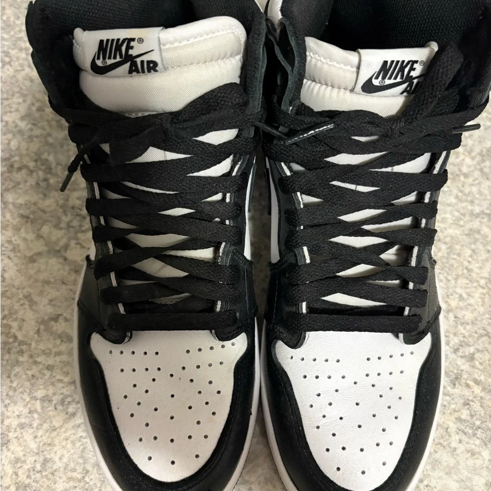 Jordan Women's Black and White High-Top Sneakers - Picture 3 of 6